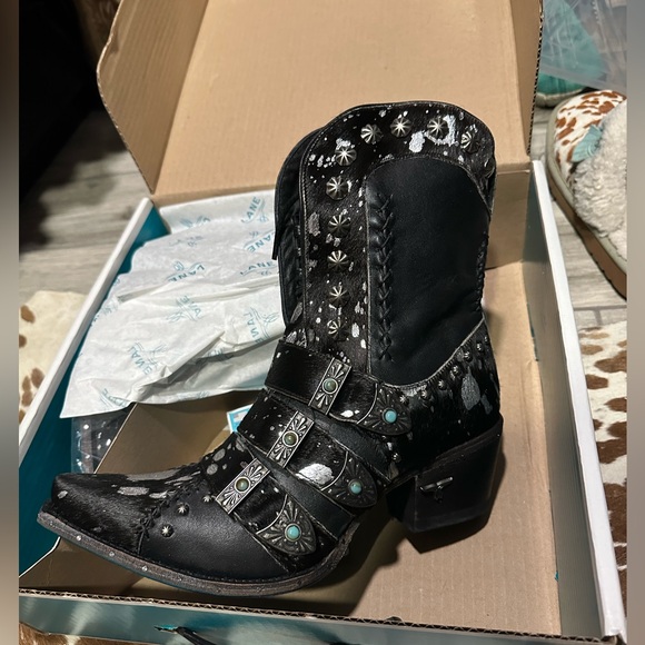Lane Boots Shoes - Lane Showdown boots